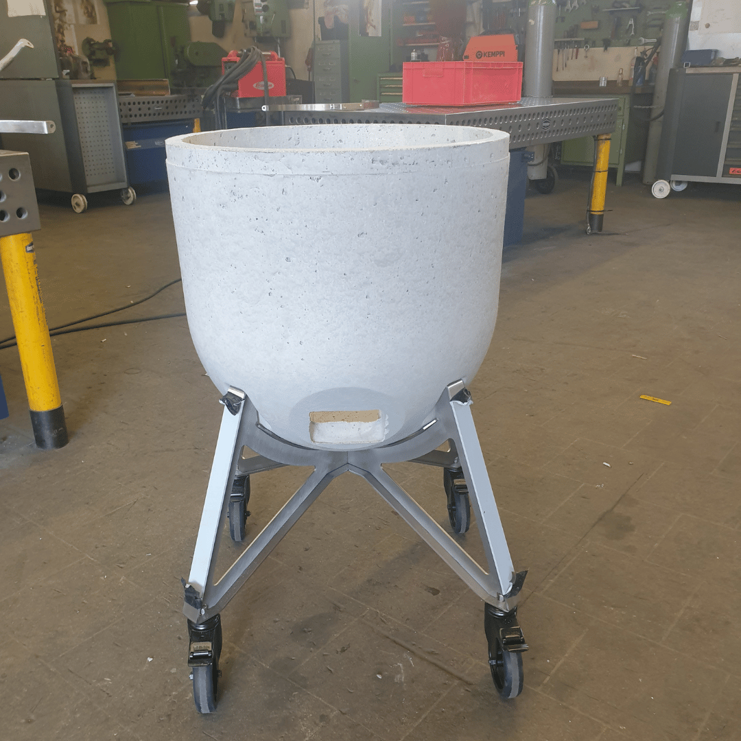 Ein früher Prototyp des Compadre Grillofens